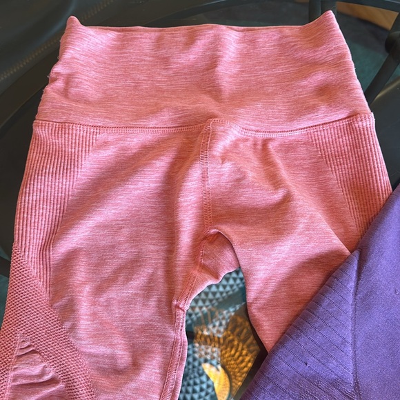 2 pair Alphalete preformance leggings sz Small - Picture 3 of 6